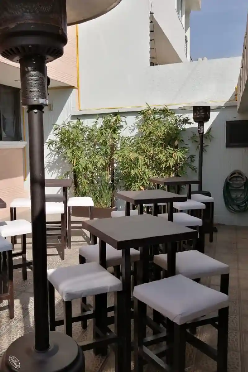 Medidas exactas periquera lounge mesa 60×60×106 cm banco sin respaldo 40×40×72 cm